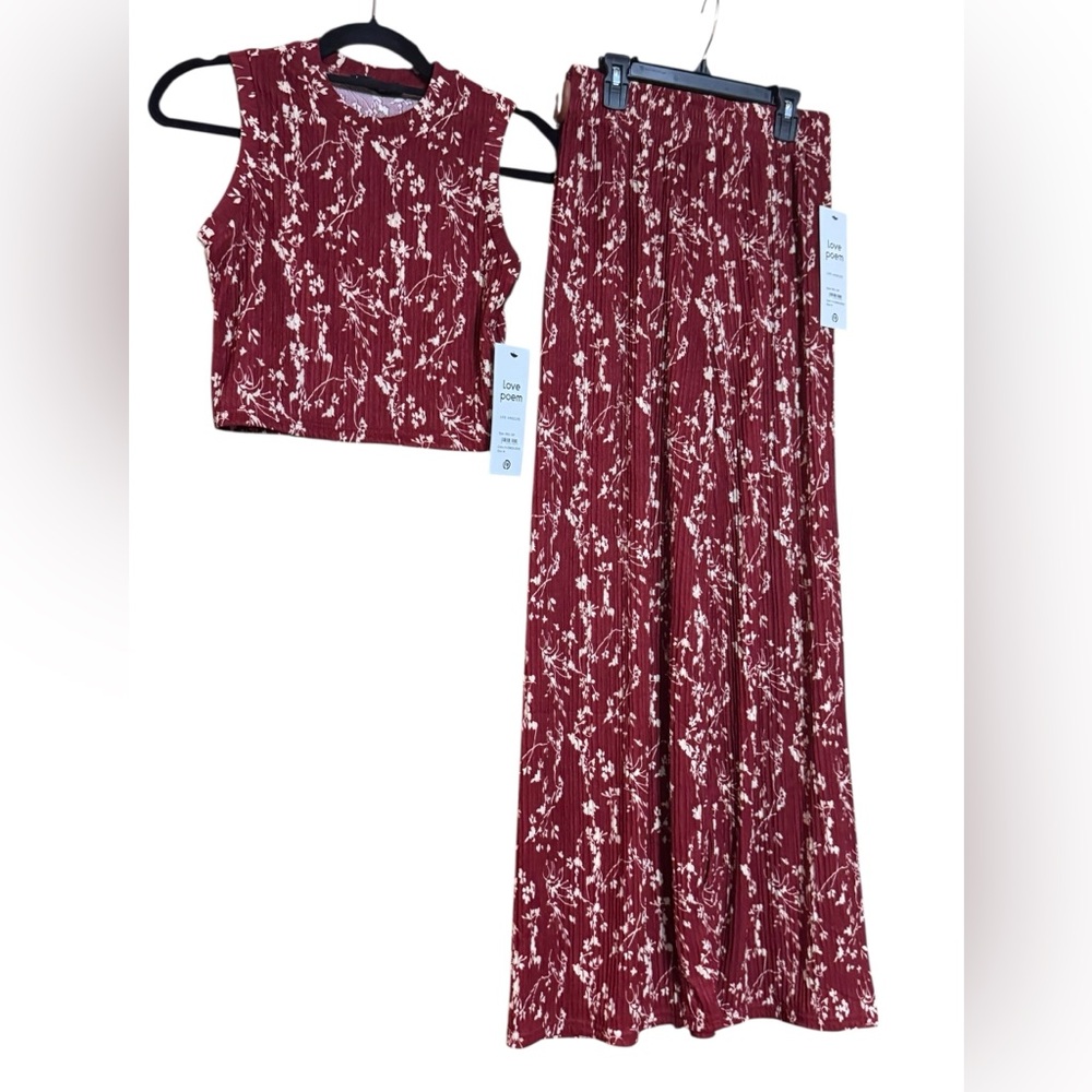 Love Poem 2 Peice Set Crimson Orchird Sz M NWT